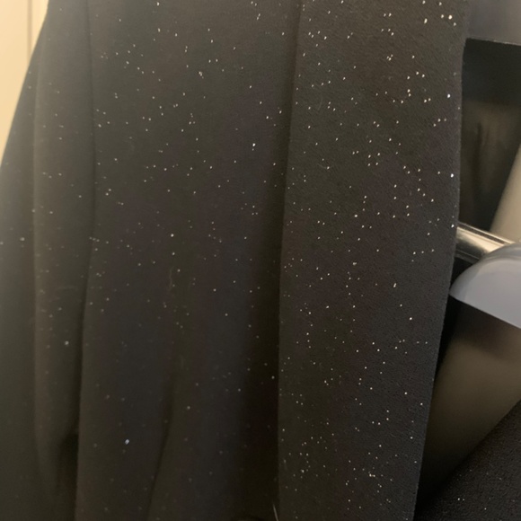 Blazer - Picture 2 of 4